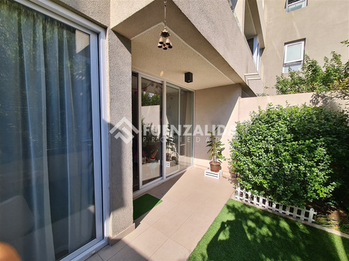 Departamento En Venta De 1 Dorm. En Independencia