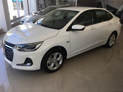 Imagen 3 de 16 de Chevrolet Onix Plus 1.0t Premier Ii At