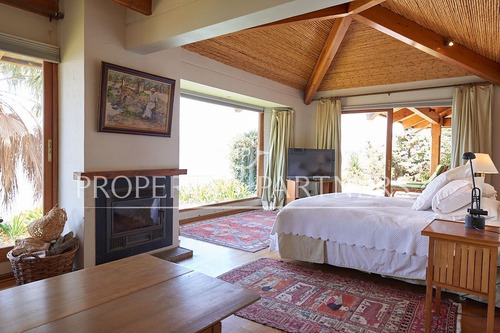 Casa Punta Pite,apta Construcción En Altura Vist...