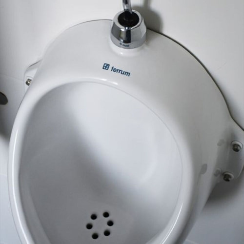 Imagen 2 de 10 de Mingitorio Oval Ferrum Pared Mtn Sanitario Urinario Baño
