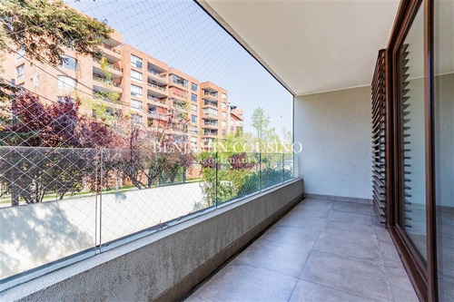 Imagen 16 de 28 de Departamento En Venta De 4 Dorm. En Lo Barnechea