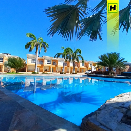 Imagen 6 de 10 de Último Town House En Venta Villa Corales