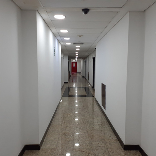 Imagen 4 de 10 de Oficina En Venta En La Lagunita Riv # 5520