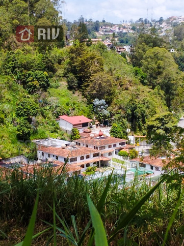 Venta - Terreno En La Colinas De Carrizal, Estado Miranda.