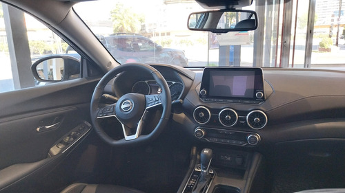 Nissan Sentra 2.0 Advance Cvt