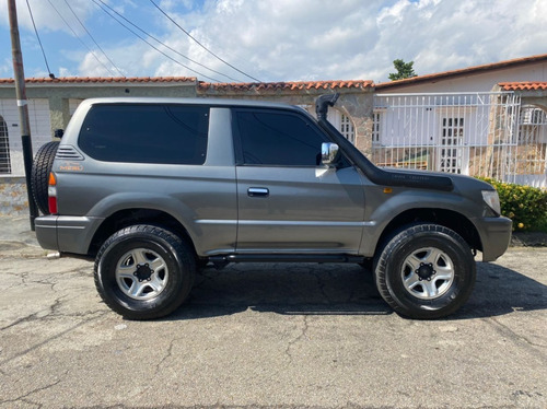 Imagen 4 de 12 de Toyota Meru