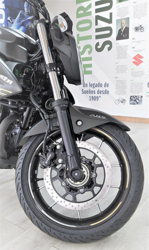 Imagen 9 de 9 de Gixxer 250 Suzuki 2024
