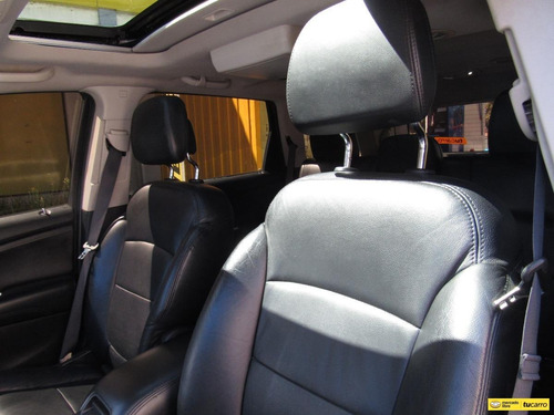 Imagen 12 de 25 de Dodge Journey 2.4 Sxt