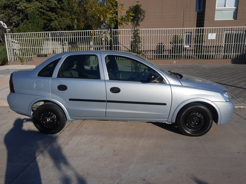 Chevrolet Corsa 1.8 Gl Aa Dh 2007