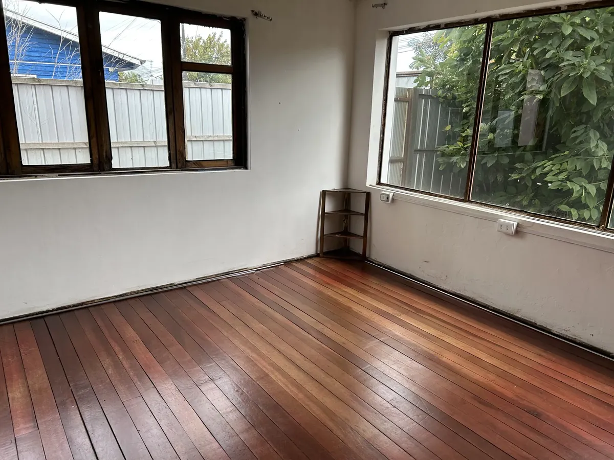 Imagen 3 de 8 de Casa Sólida Y Amplia, En 3 Niveles