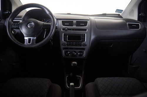 Imagen 8 de 25 de Volkswagen Fox 2013 1.6 5p Confortline Gnc Mz
