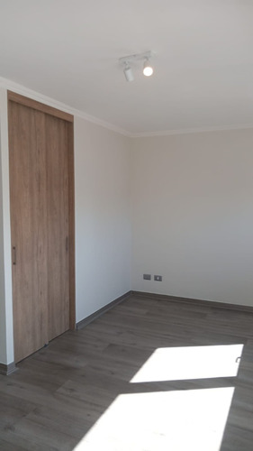 Arriendo Departamento Studio Piso 6 Pelantaro, Concepción