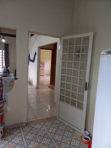 Imagem 23 de 30 de Chácara 28.340m2, Rica Em Água Com Açude, Árvores Frutíferas, Casa Sede Com 182m2, 2 Dormitórios, 1 Suíte, Curral, Pomar, Pasto, Poço Caipira - Ch00201 - 70578843