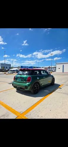 Mini John Cooper Works 2.0 Hot Chilli At