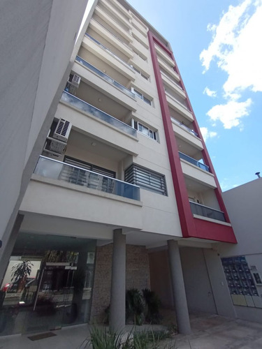 Departamento En Venta En Caseros