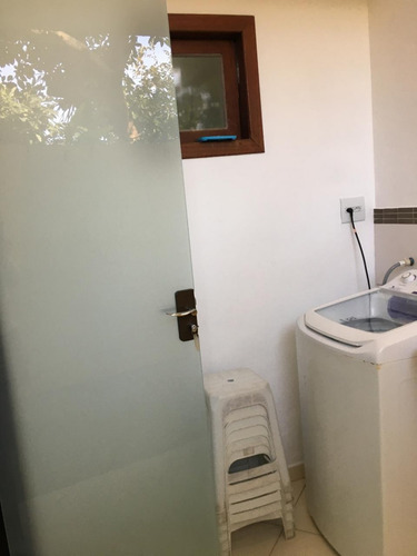 Aluguel Temporada Praia Ingleses-florianópolis-duplex 2 Dorm- 2smart Tv Com Filmes De 5 Telecines E Amazon Video-split-wifi