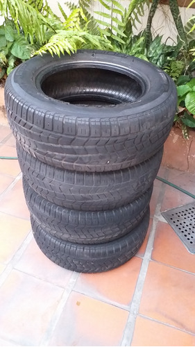 Cauchos Pirelli 235/60 R-16