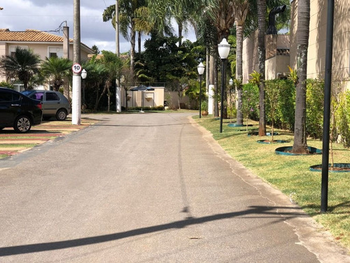 Imagem 26 de 30 de Sobrado No Condomínio Villagio Bologna, 100m², 3 Dormitórios, 1 Suíte, 2 Vagas, Bosque Maia. - So0183