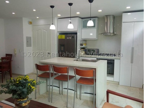 #24-11312 Apartamento Con Grandes Ventanales Y Remodelado John Hoyer Rah