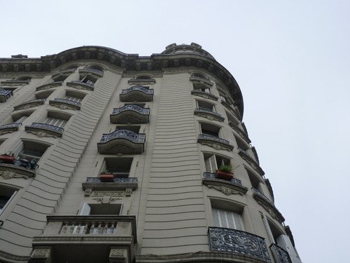 Imagen 2 de 12 de 320 Mts Sobre Plaza Cagancha Ideal Empresas