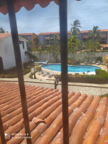 Imagen 18 de 20 de Lindo Townhouse Duplex En Playa El Angel Conjunto El Pueblo