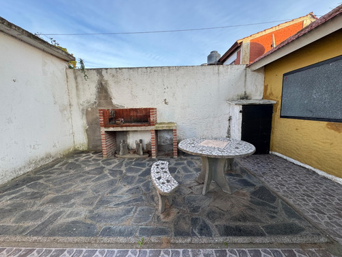 Venta Casa 4 Ambientes + Monoambiente A Terminar Calle 5 Entre 59 Y 60 Mar Del Tuyu