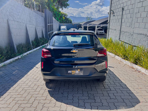 Chevrolet Onix ONIX HATCH 1.0 12V FLEX 5P MEC.