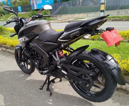 Pulsar Ns 200 Fi