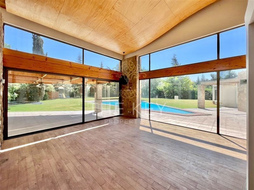 Amplio Terreno En Venta - Chicureo Poniente