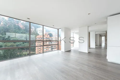 Apartamento En Venta En La Cabrera. Cod V1894