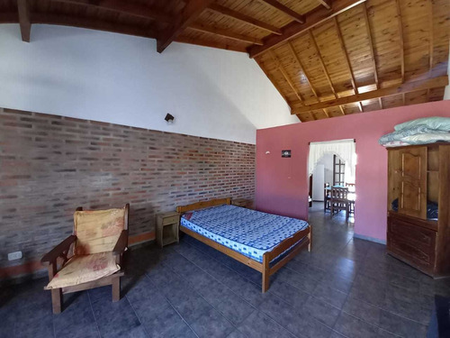 Venta Casa 4amb + 2 Deptos Calle 4 E/ 49 Y 50 Santa Teresita