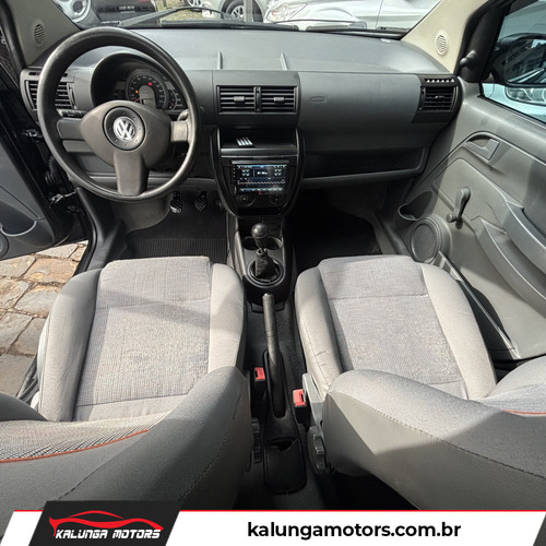Volkswagen Fox PLUS 1.6MI/ 1.6MI TOTAL FLEX 8V 4P