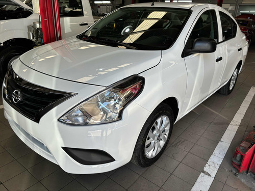 Nissan V-DRIVE TM A/C AUDIO A/C AUDIO