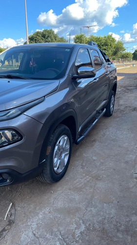 Fiat Toro 1.8 16v Freedom Road Flex 4x2 Aut. 4p