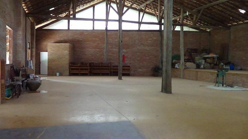 Chácara - Bairro Caixa D Água - Vinhedo-sp - Ch0088