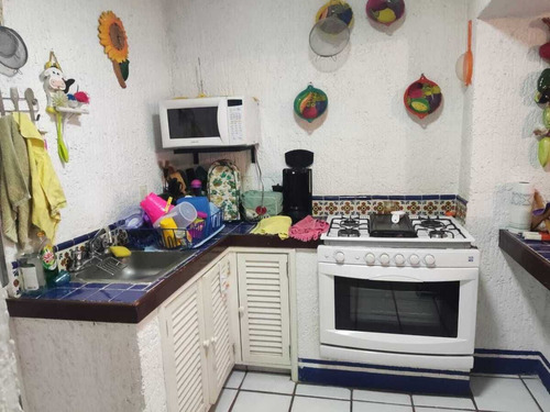 Casa En Condominio En Venta En Fraccionamiento Burgos, Temixco, Morelos.