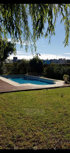 Casa Chalet En Alquiler En Maquinista F. Savio, Escobar, G.b.a. Zona Norte