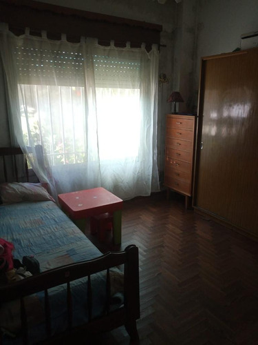 Imagen 5 de 11 de Casa Venta Isidro Casanova