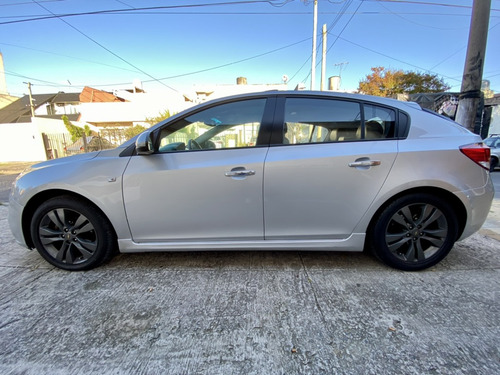 Chevrolet Cruze 1.8 Ltz At 5 p