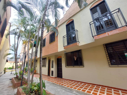 Townhouse O Casa Equipada En Conjunto Cerrado En Tazajal Naguanagua Alb 2