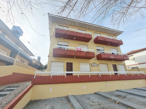 Imagen 1 de 13 de Departamento En Venta De 1 Dormitorio En Gesell