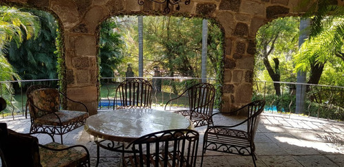 Linda Casa Sola En Col. Rancho Cortes, Morelos