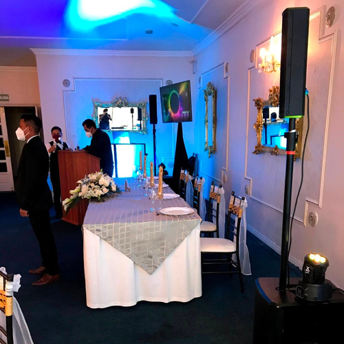 Imagen 2 de 10 de Alquiler Disco Movil Karaoke Dj´s Quito Valles