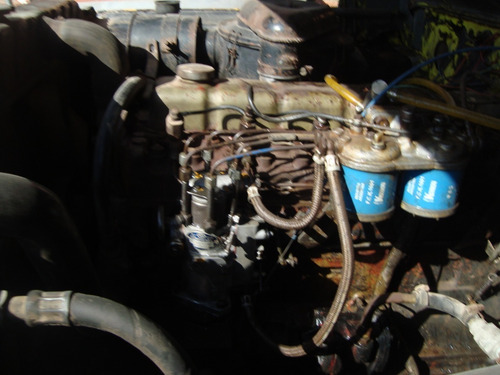 Camion Dodge 600 Volcador