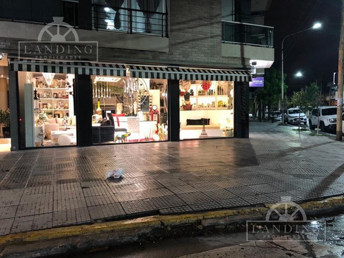 Imagen 2 de 8 de Local En Venta Ramos Mejia Sur
