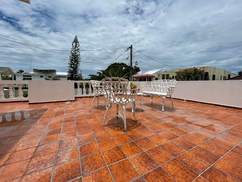 Imagen 8 de 12 de Casa De Venta En Los Hidalgos, Santiago