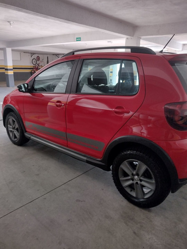 Imagem 8 de 13 de Volkswagen Crossfox 2012 1.6 Vht Total Flex 5p