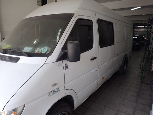 Imagen 1 de 11 de Mercedes 413 2009