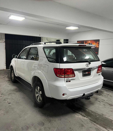 Toyota SW4 3.0 I Srv 4x4 (2009)
