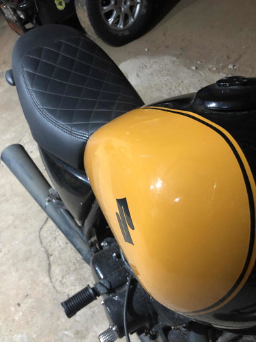 Suzuki Intruder Cafe Racer